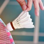 Cách cầm vợt cầu lông đúng chuẩn giúp bạn chơi tốt hơn